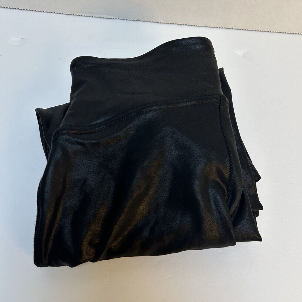 Spanxshape SPANX Shaping Faux Leather Black Leggins Size Small Style #23590